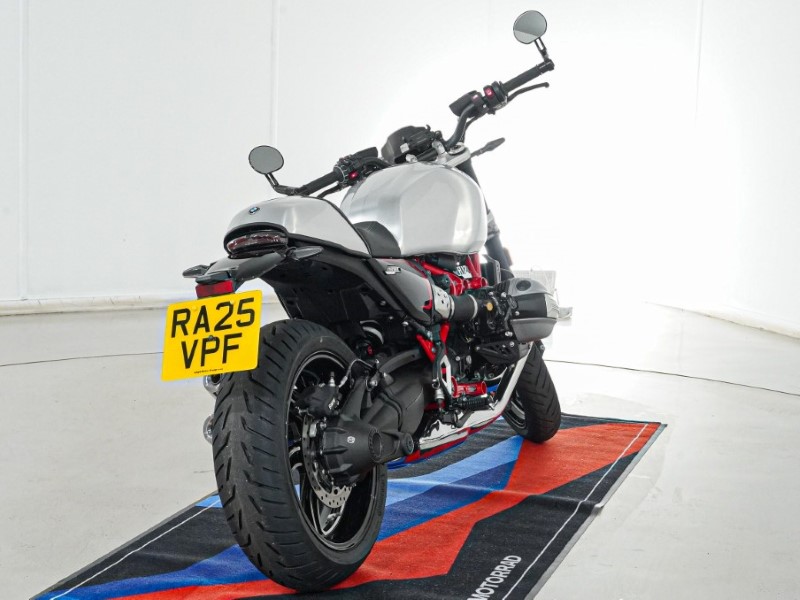 2025 (25) BMW Motorrad R12 NineT (24MY) 4975217