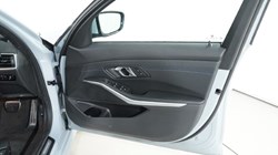 2024 (74) BMW 3 SERIES 320i M Sport 4dr Step Auto 5004953