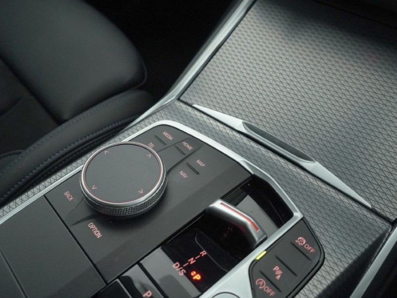 2024 (74) BMW 3 SERIES 320i M Sport 4dr Step Auto 5004975