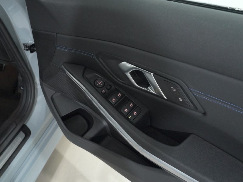 2024 (74) BMW 3 SERIES 320i M Sport 4dr Step Auto 5004954