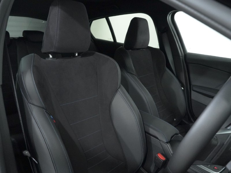 2025 (25) BMW 1 SERIES 120 M Sport 5dr Step Auto 5005936