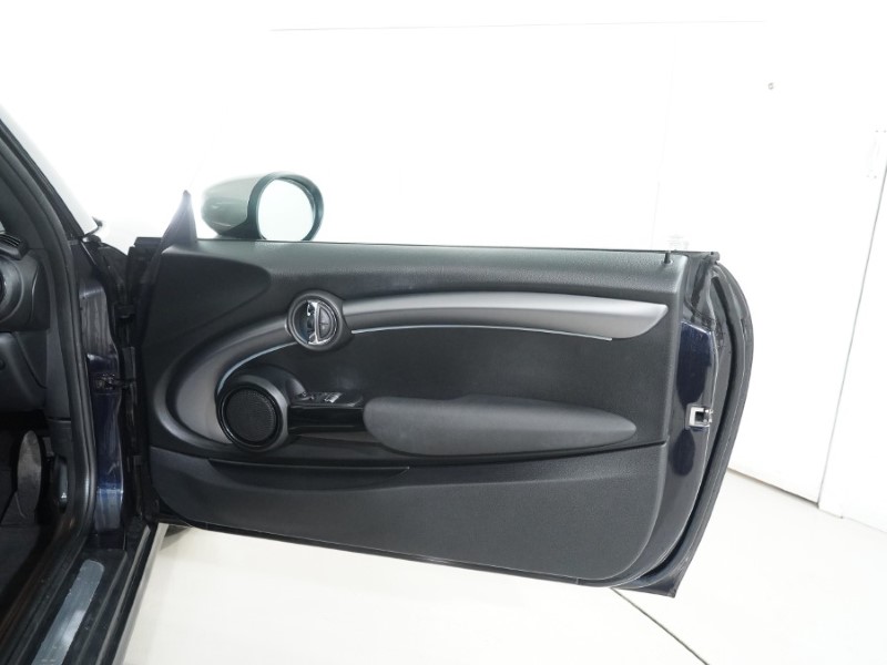 2023 (23) MINI HATCHBACK 1.5 Cooper Exclusive Premium Plus 3dr Auto 4983636