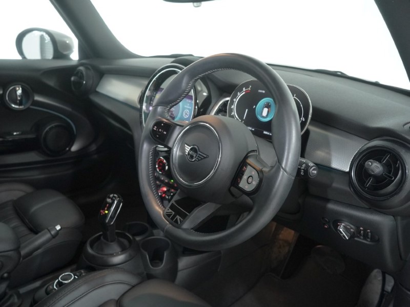 2023 (23) MINI HATCHBACK 1.5 Cooper Exclusive Premium Plus 3dr Auto 4983638