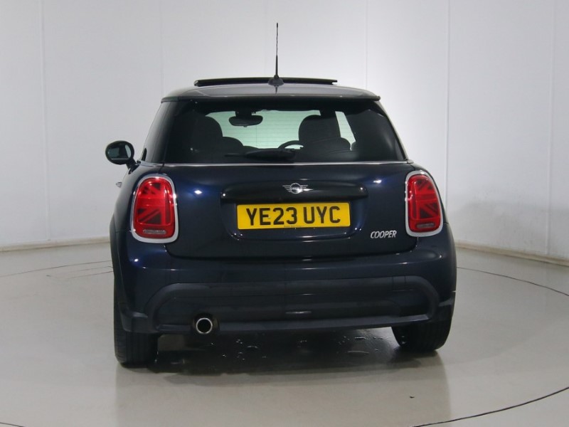 2023 (23) MINI HATCHBACK 1.5 Cooper Exclusive Premium Plus 3dr Auto 4983665