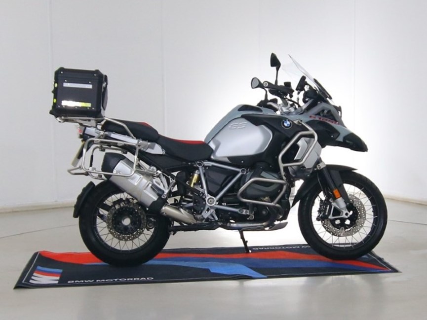 2022 (72) BMW Motorrad R1250 GS A Adventure TE (MY20)