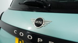 2024 (74) MINI COOPER 2.0 S Classic 3dr Auto 4994185