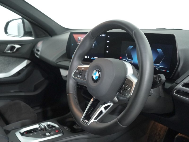 2025 (25) BMW 1 SERIES 120 M Sport 5dr Step Auto 4992485