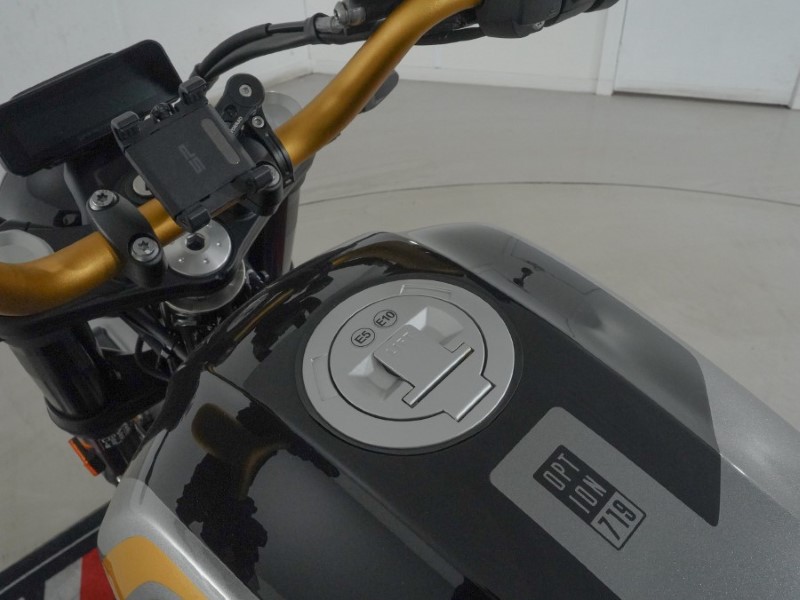 2025 (25) BMW Motorrad R12 (24MY) 5012407