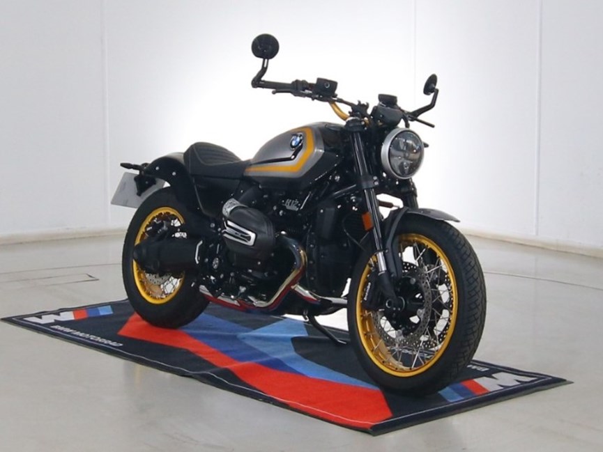 2025 (25) BMW Motorrad R12 (24MY)