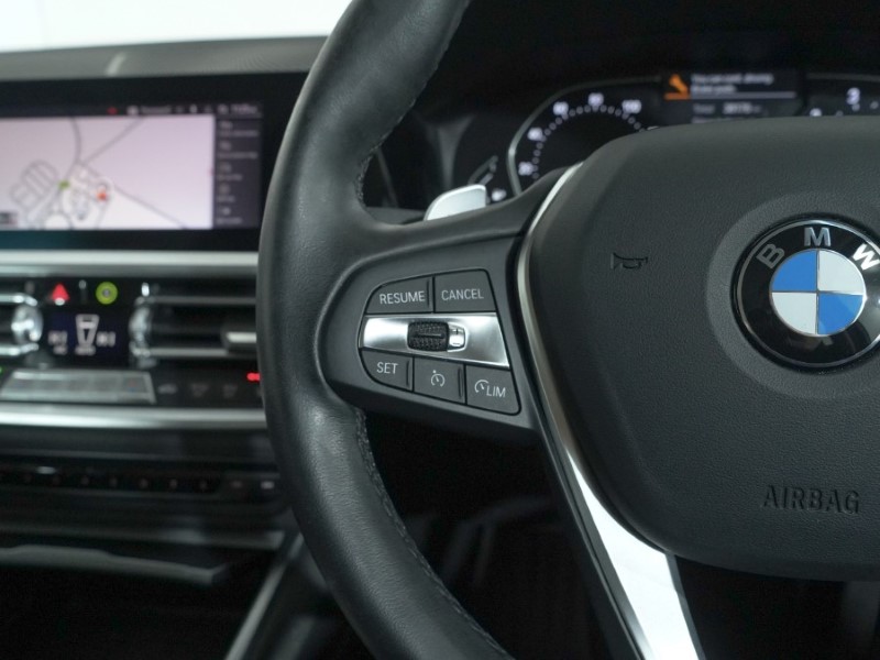 2021 (70) BMW 3 SERIES 320i Sport 4dr Step Auto 5000236