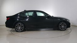 2021 (70) BMW 3 SERIES 320i Sport 4dr Step Auto 5000261