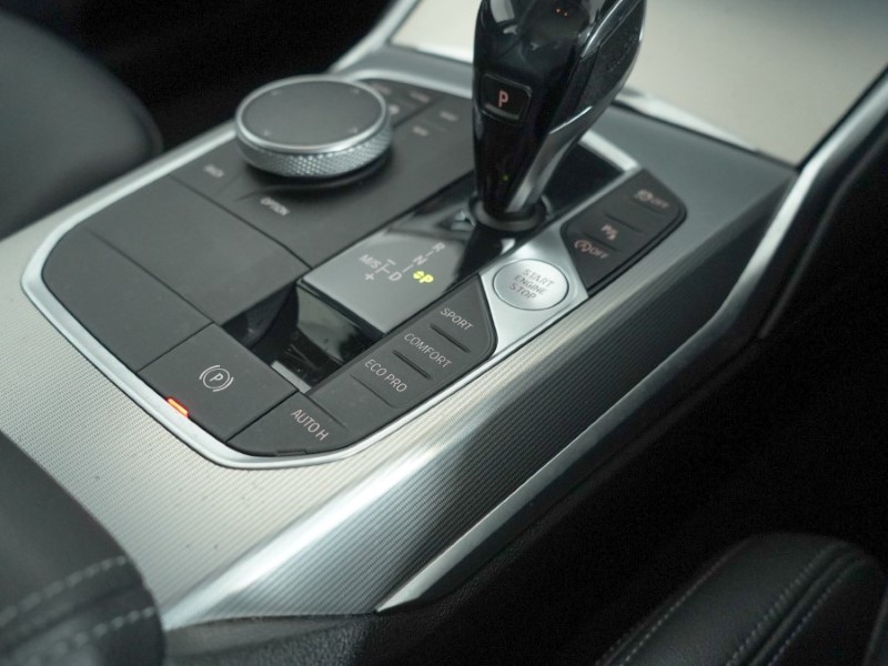 2021 (70) BMW 3 SERIES 320i Sport 4dr Step Auto 5000246