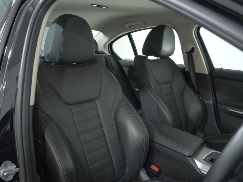 2021 (70) BMW 3 SERIES 320i Sport 4dr Step Auto 5000226