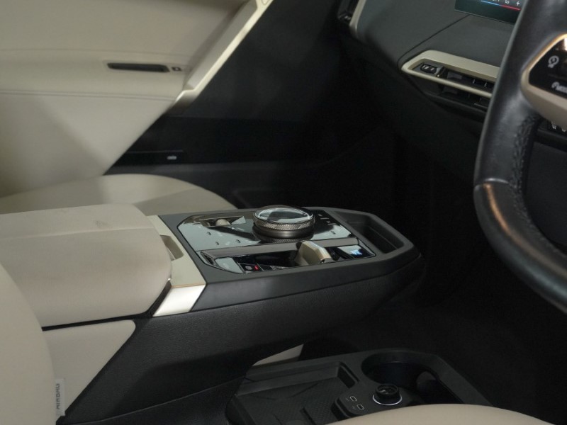 2023 (73) BMW iX 240kW xDrive40 M Sport 76.6kWh 5dr Auto 5007670