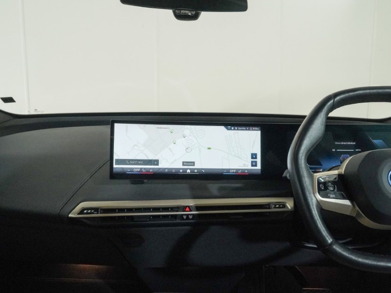 2023 (73) BMW iX 240kW xDrive40 M Sport 76.6kWh 5dr Auto 5007655