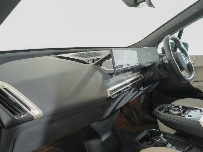 2023 (73) BMW iX 240kW xDrive40 M Sport 76.6kWh 5dr Auto 5007660