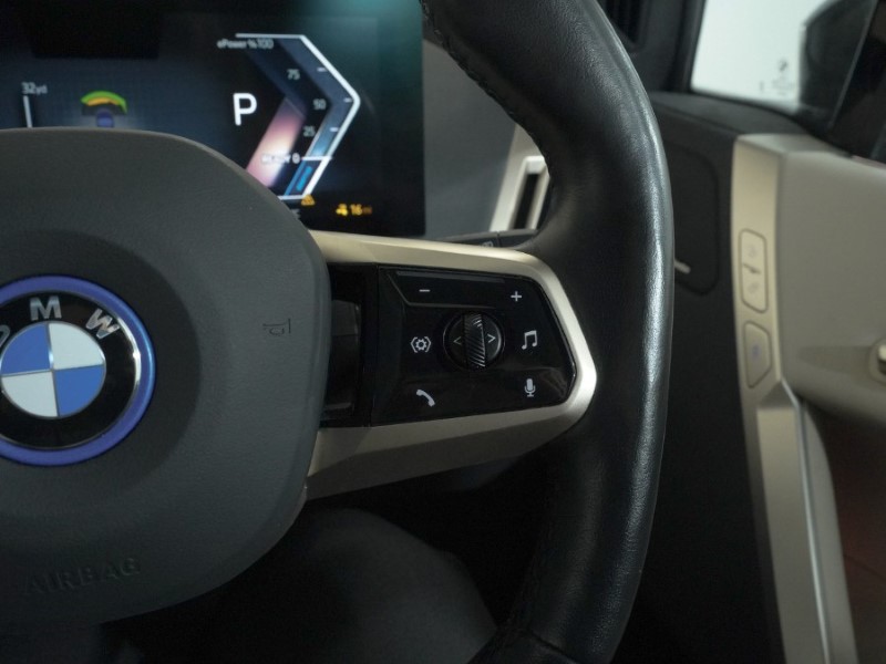 2023 (73) BMW iX 240kW xDrive40 M Sport 76.6kWh 5dr Auto 5007685