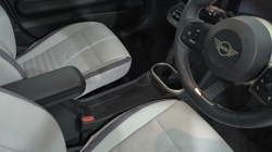 2024 (74) MINI COOPER 1.5 C Classic 5dr Auto 5002390