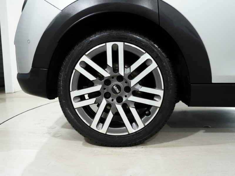 2024 (74) MINI COOPER 1.5 C Classic 5dr Auto 5002387