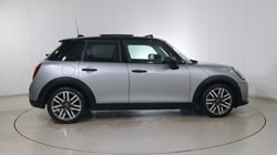 2024 (74) MINI COOPER 1.5 C Classic 5dr Auto 5002376