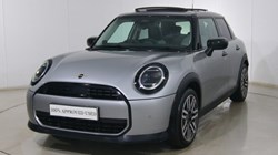 2024 (74) MINI COOPER 1.5 C Classic 5dr Auto 5002371