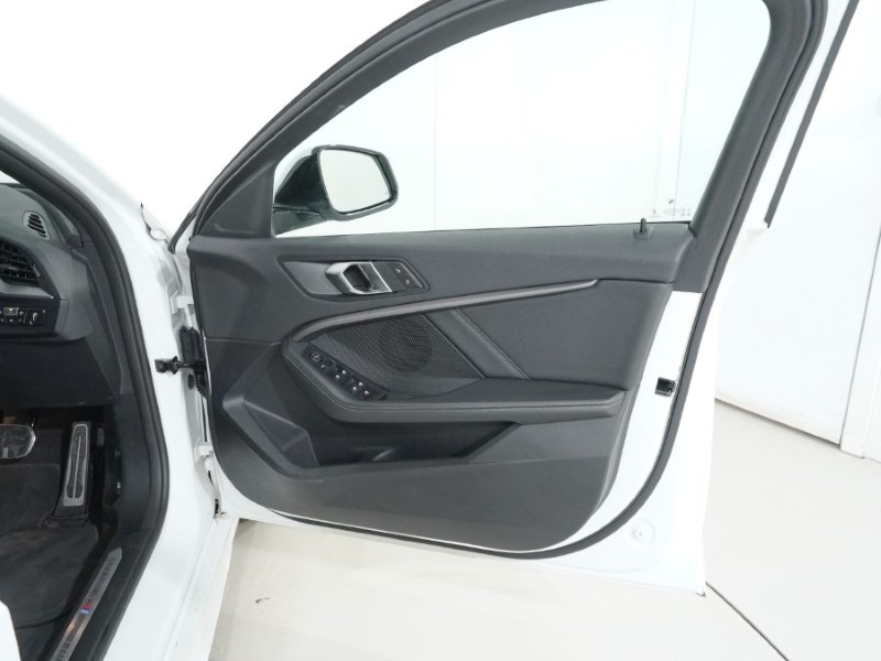 2023 (23) BMW 1 SERIES 118i [136] M Sport 5dr Step Auto [LCP] 4992727