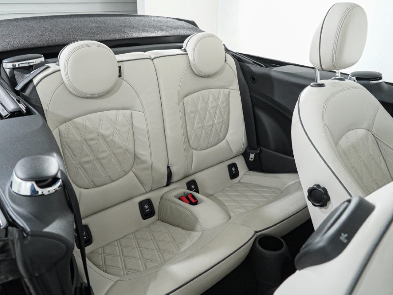 2022 (72) MINI CONVERTIBLE 2.0 Cooper S Exclusive 2dr Auto 5001000