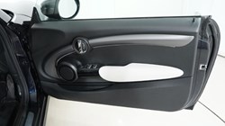 2022 (72) MINI CONVERTIBLE 2.0 Cooper S Exclusive 2dr Auto 5000974