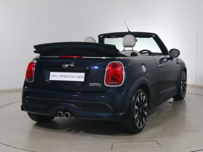 2022 (72) MINI CONVERTIBLE 2.0 Cooper S Exclusive 2dr Auto 5000949