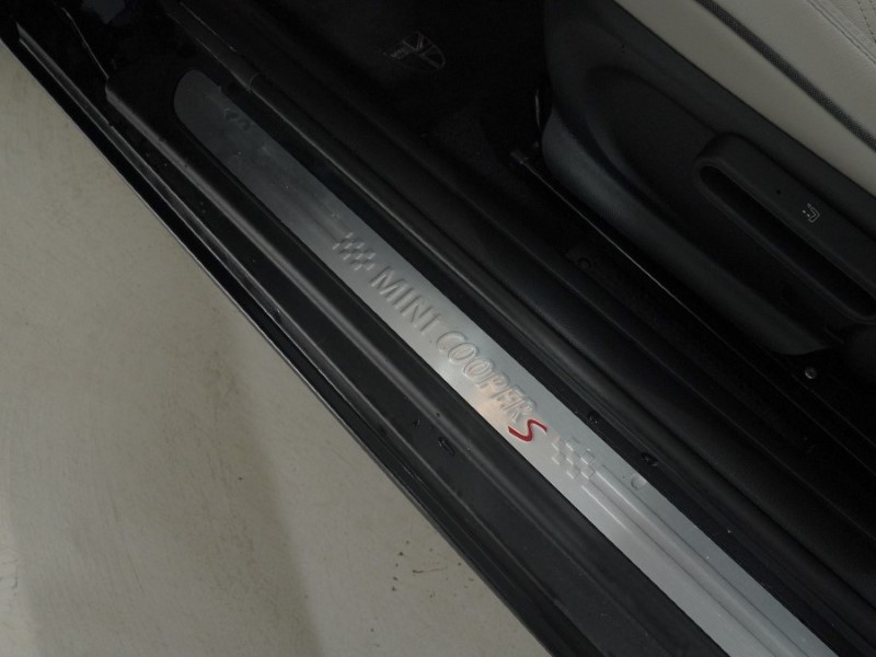 2022 (72) MINI CONVERTIBLE 2.0 Cooper S Exclusive 2dr Auto 5000957