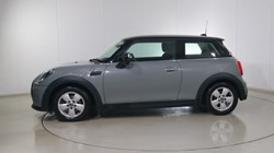 2022 (72) MINI HATCHBACK 1.5 Cooper Classic 3dr Auto 5009928