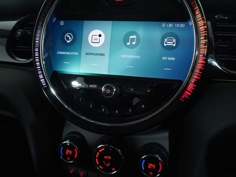 2022 (72) MINI HATCHBACK 1.5 Cooper Classic 3dr Auto 5009909