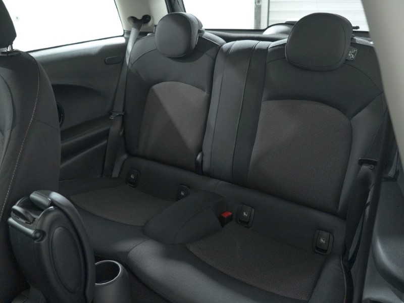 2022 (72) MINI HATCHBACK 1.5 Cooper Classic 3dr Auto 5009891