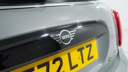 2022 (72) MINI HATCHBACK 1.5 Cooper Classic 3dr Auto 5009887