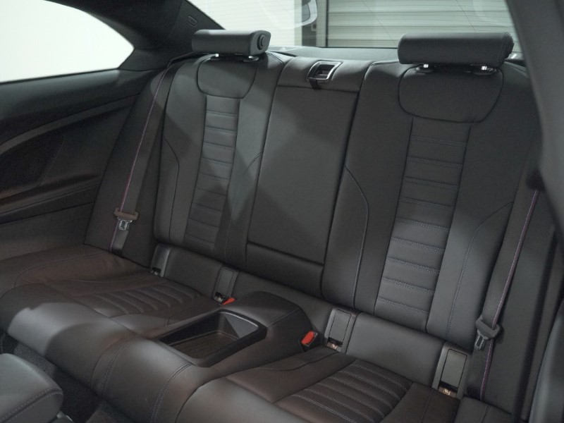 2023 (73) BMW 2 SERIES 220i M Sport 2dr Step Auto 5004105