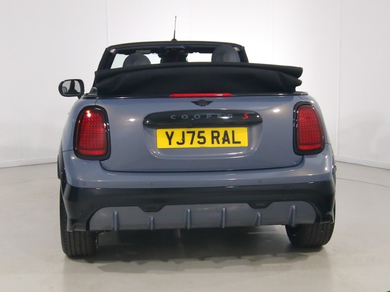 2026 (75) MINI COOPER 2.0 S Sport 2dr Auto 5630774