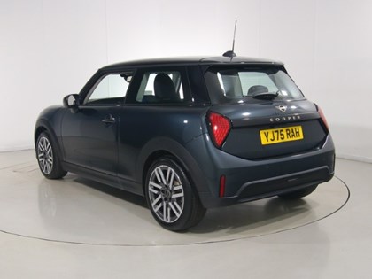 2026 (75) MINI COOPER 1.5 C Classic 3dr Auto