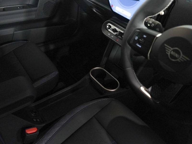 2026 (75) MINI COOPER 1.5 C Classic 3dr Auto 5630786