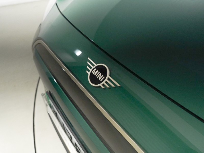 2026 (75) MINI COOPER 135kW E Exclusive 41kWh 3dr Auto 5630982