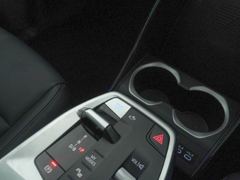 2023 (73) BMW iX1 230kW xDrive30 xLine 65kWh 5dr Auto 5019637