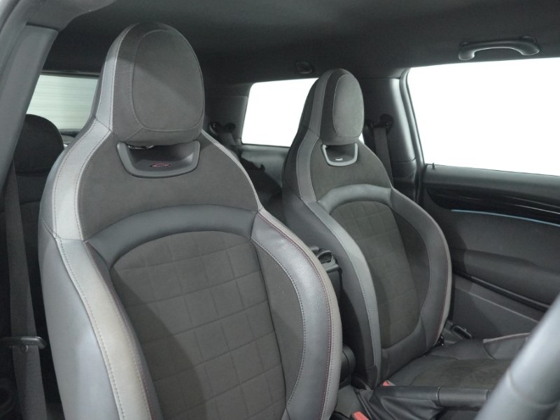 2023 (23) MINI HATCHBACK 1.5 Cooper Sport 3dr Auto 5056075