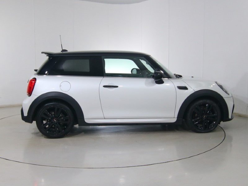 2023 (23) MINI HATCHBACK 1.5 Cooper Sport 3dr Auto 5056110