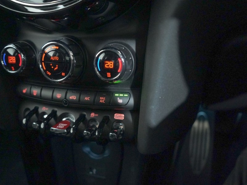 2023 (23) MINI HATCHBACK 1.5 Cooper Sport 3dr Auto 5056095