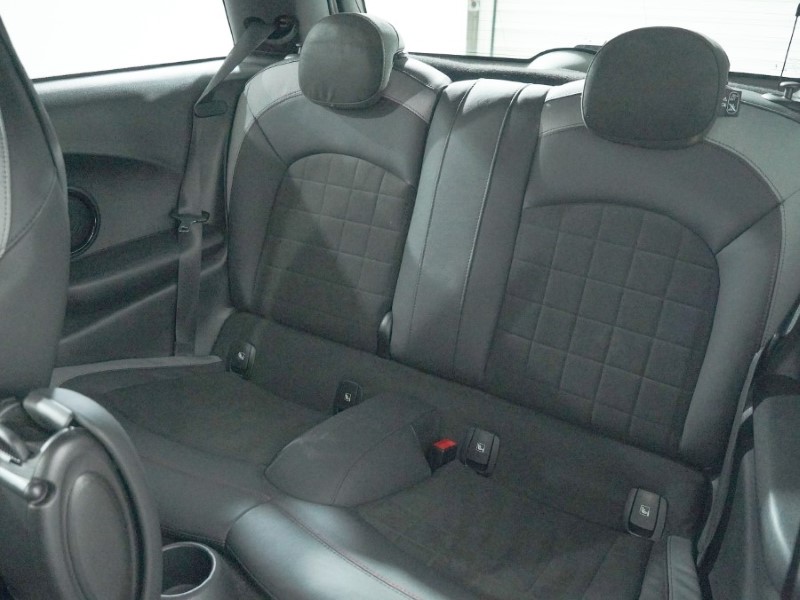 2023 (23) MINI HATCHBACK 1.5 Cooper Sport 3dr Auto 5056068