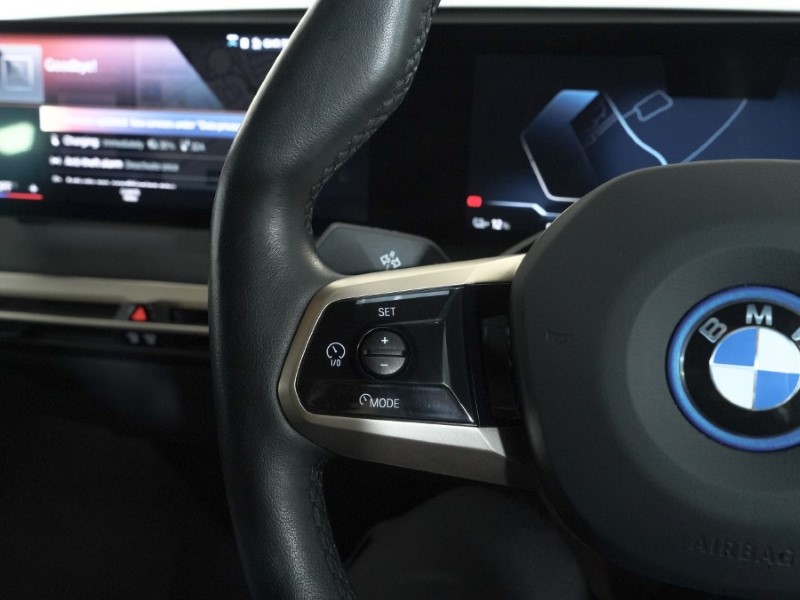 2023 (72) BMW iX 385kW xDrive50 M Sport 111.5kWh 5dr Auto 5042621