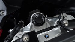 2025 (25) BMW Motorrad F900 XR (25MY) 5053331