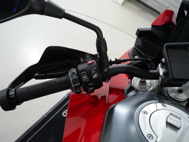 2025 (25) BMW Motorrad F900 XR (25MY) 5053324