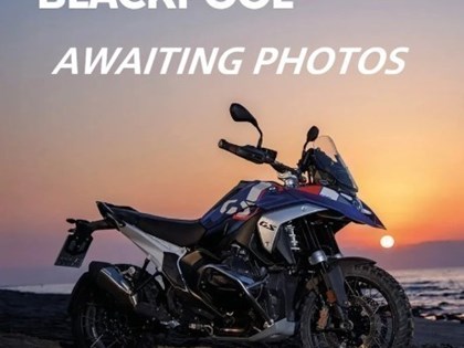 2025 (75) BMW Motorrad C400 GT