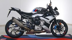 2025 (25) BMW Motorrad M 1000 R (25Y) 5024076