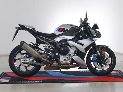 2025 (25) BMW Motorrad M 1000 R (25Y)